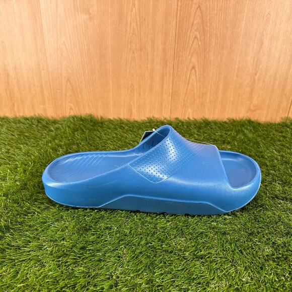 Sandals_&_Flip_Flops
